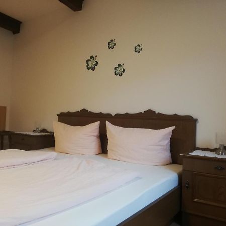 Hotel Gaststaette Liebl à Wiesent Extérieur photo