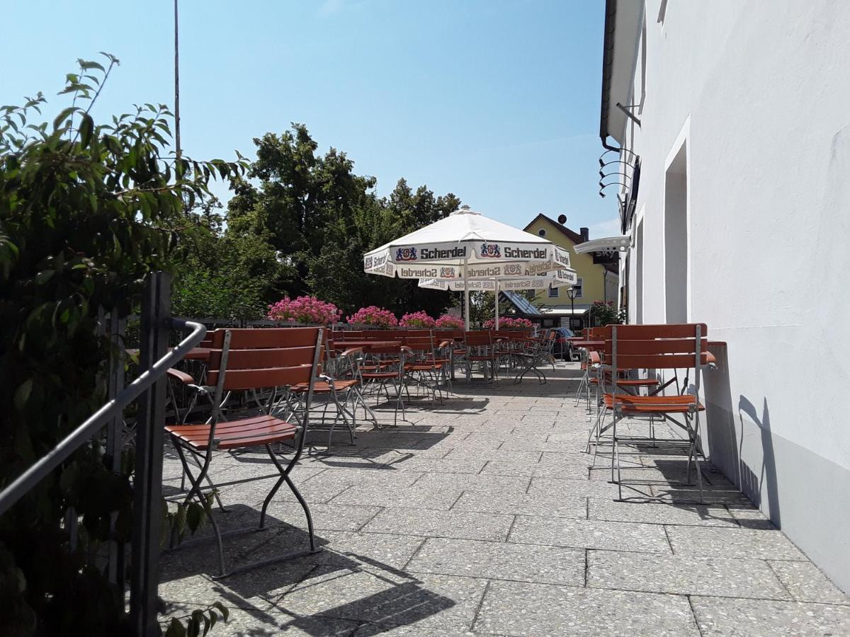 Hotel Gaststaette Liebl à Wiesent Extérieur photo