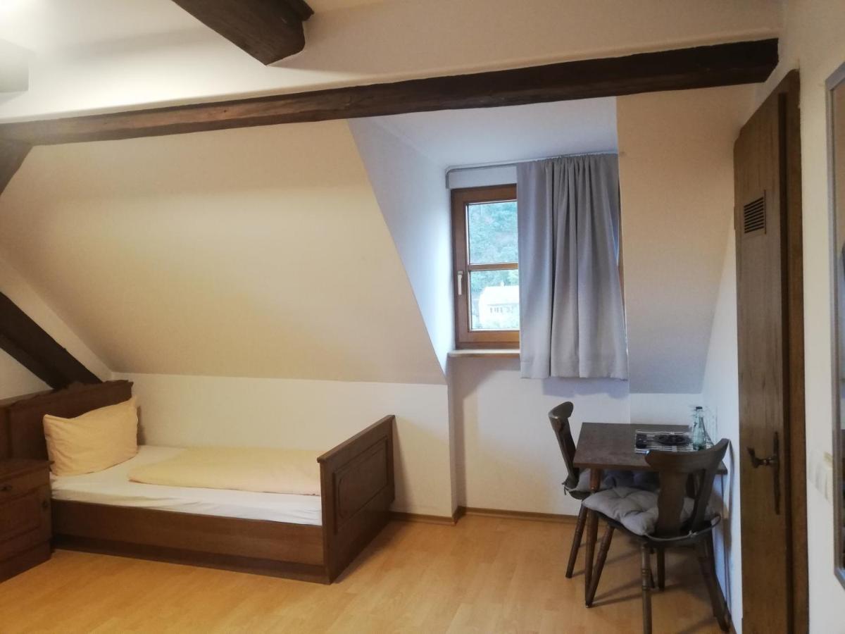 Hotel Gaststaette Liebl à Wiesent Extérieur photo