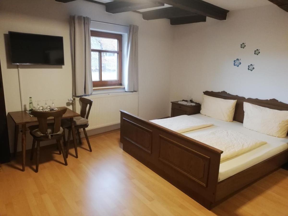 Hotel Gaststaette Liebl à Wiesent Extérieur photo